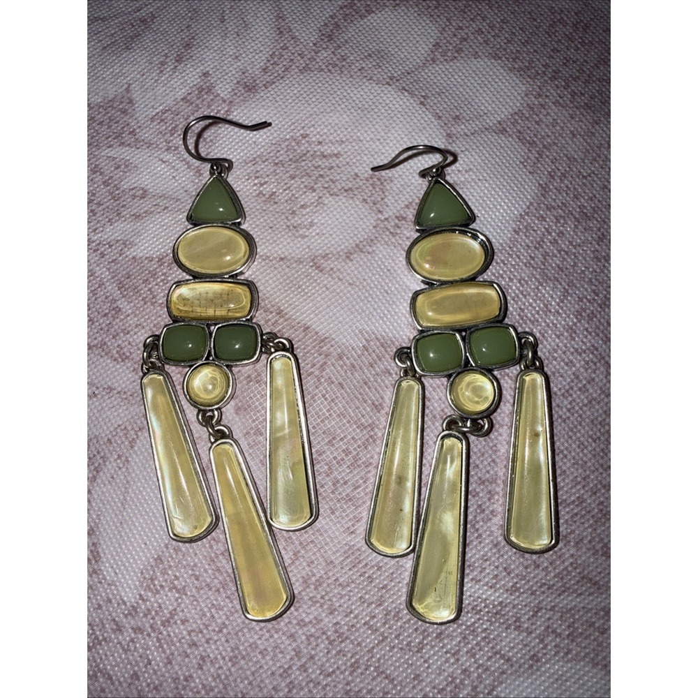 "Boho Chandelier Drop‎ Earrings Green Yellow Resin Stone Silver Tone Dangle"